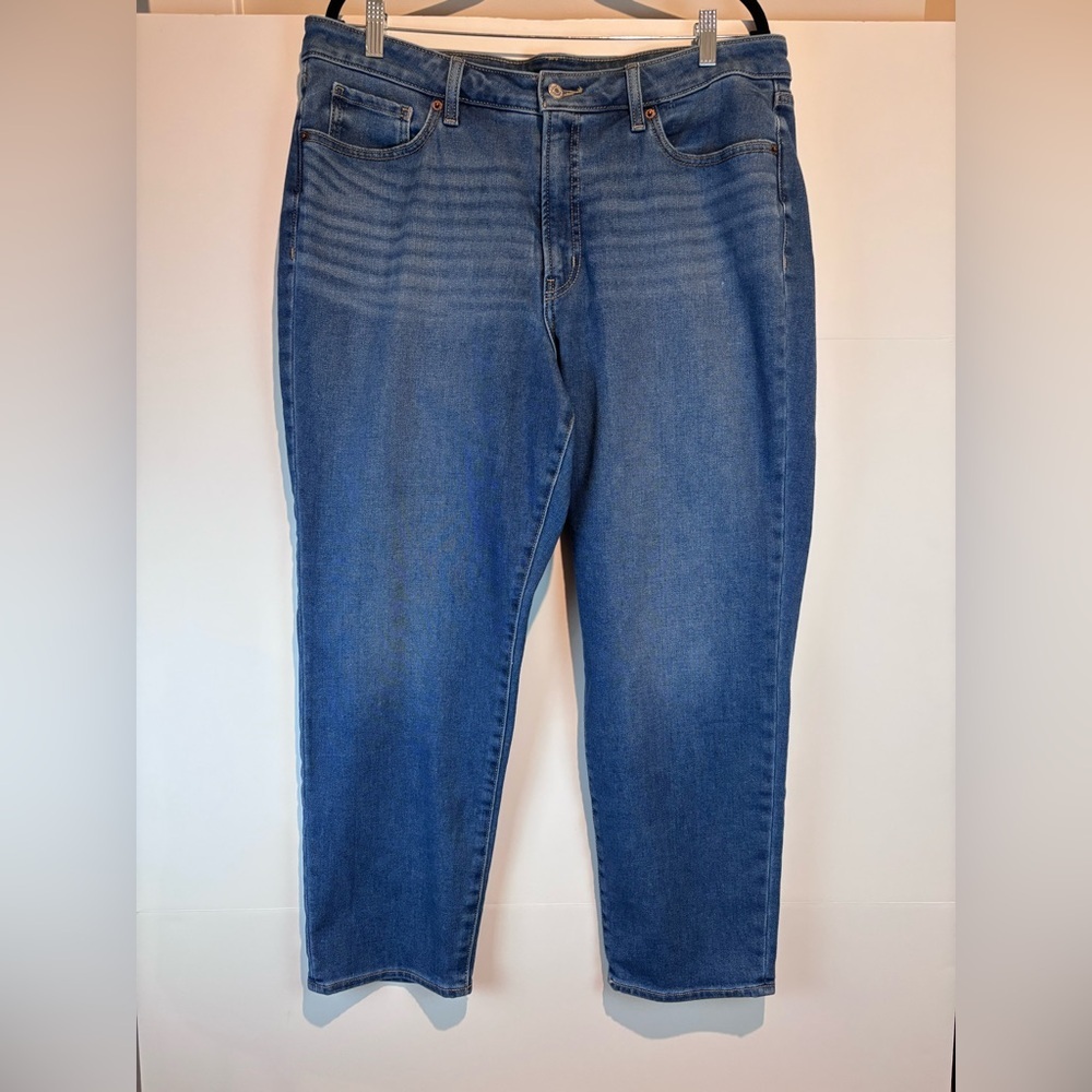 Old Navy OG Straight High-Rise Jeans • Women’s Size 16 • Comfortable